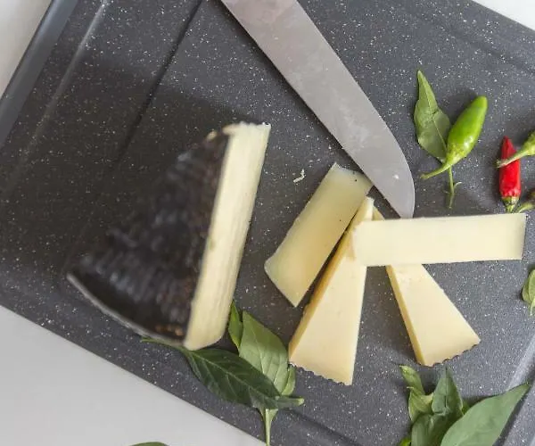 Eudaimonia Διαμέρισμα *