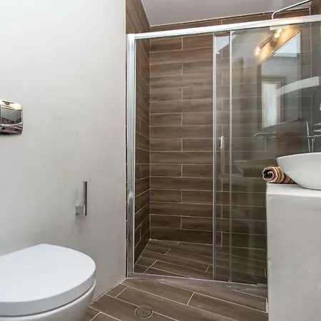 Eudaimonia * Naxos City